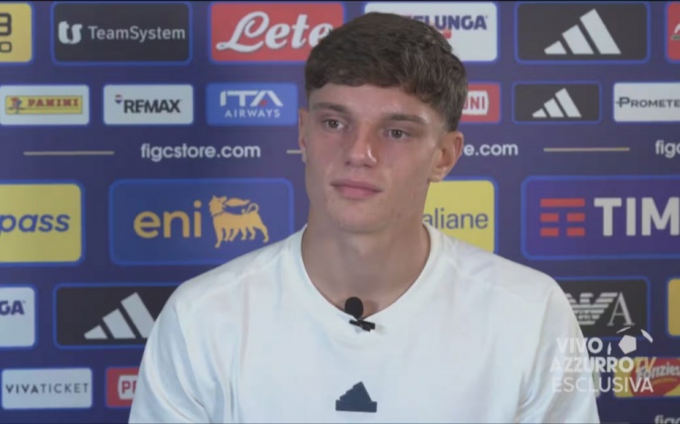 开云体育官网-莱奥尼首度入选意大利国家队：难掩激动之情，满怀骄傲之心